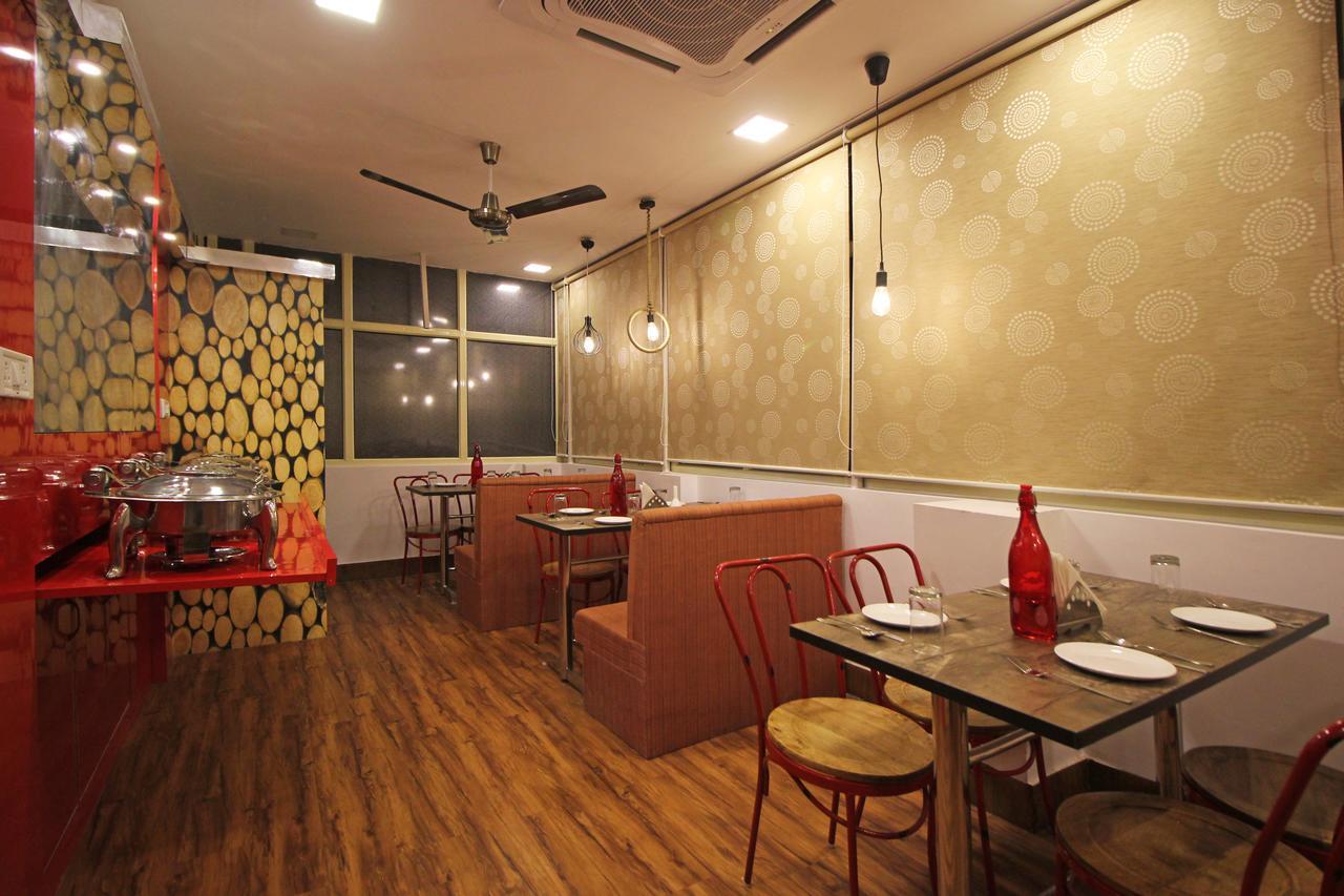 Hotel Nanak Residency Nova Deli Exterior foto